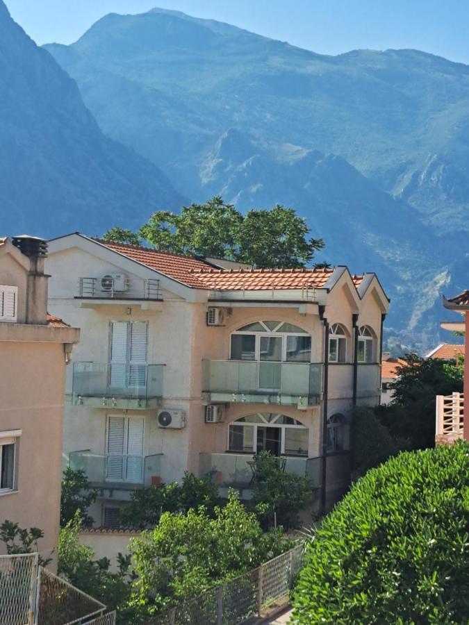 Apartments With Sea View In Prcanj Kotor Exterior foto