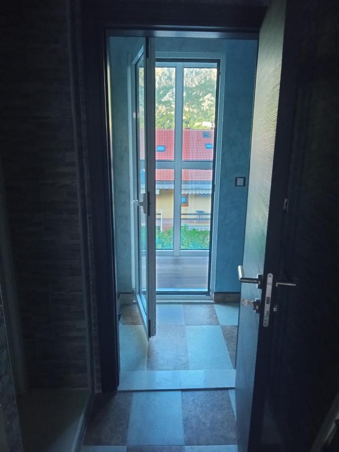 Apartments With Sea View In Prcanj Kotor Exterior foto